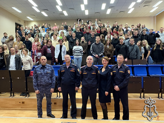 Более трехсот калининградских студентов приняли участие в профориентационных встречах с росгвардейцами
